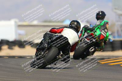 media/Oct-08-2022-SoCal Trackdays (Sat) [[1fc3beec89]]/Turn 16 (125pm)/